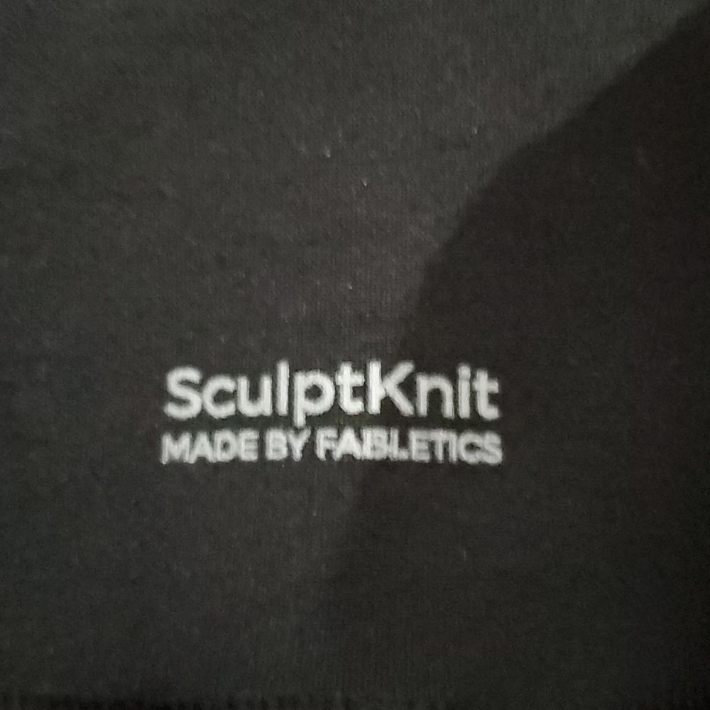 Fabletics Compression Leggings - Picture 3 of 9